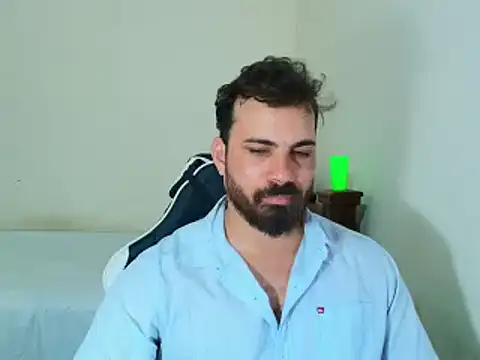 Snapshot of max_love255 chatting on October 22, 9:03 pm max love255 online show from October 22, 9:03 pm