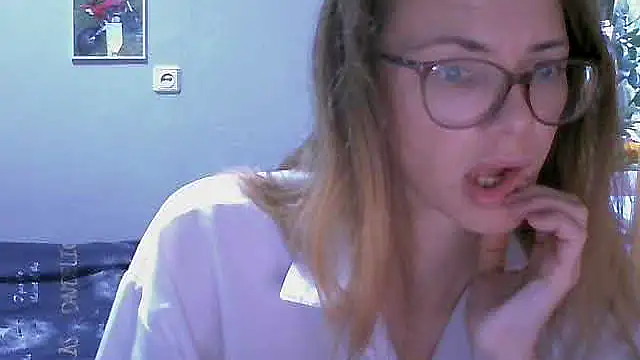 SEA Dream online show from November 12, 4:57 am