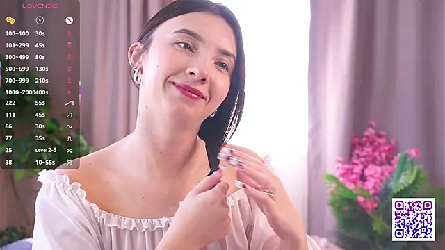 Snapshot of DaisyBlaze chatting on March 13, 4:52 am DaisyBlaze online show from March 13, 4:52 am