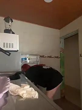 ScarlettRusso1 online show from November 12, 6:41 pm