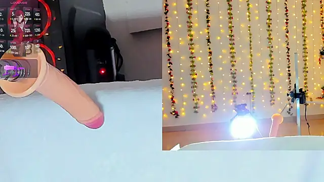 Kitty  Rose   online show from October 11, 10:25 am