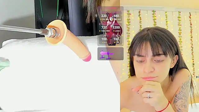 Snapshot of Kitty__Rose__ chatting on March 31, 10:04 am Kitty Rose online show from March 31, 10:04 am