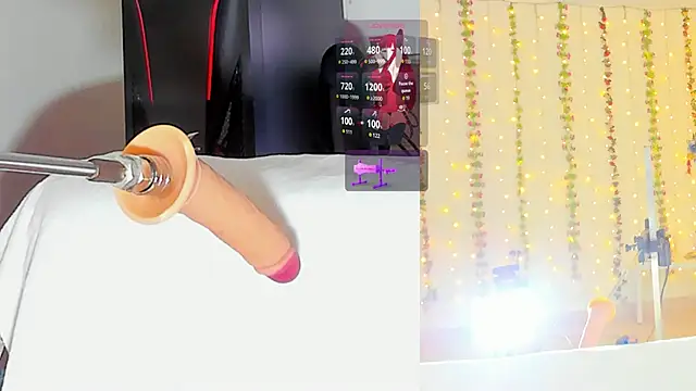 Snapshot of Kitty__Rose__ chatting on April 11, 10:08 am Kitty Rose online show from April 11, 10:08 am