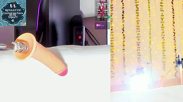 Snapshot of Kitty__Rose__ chatting on April 29, 10:08 am Kitty Rose online show from April 29, 10:08 am
