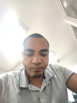 SanChacal5694 online show from November 5, 10:32 pm