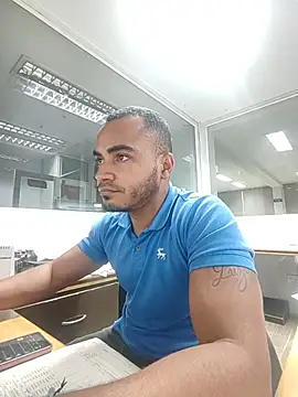 SanChacal5694 online show from December 16, 10:48 pm