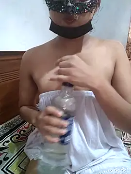 Snapshot of Sadu_Live chatting on October 9, 10:02 am Sadu Live online show from October 9, 10:02 am