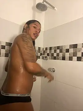 cam11 07 online show from March 26, 7:19 pm