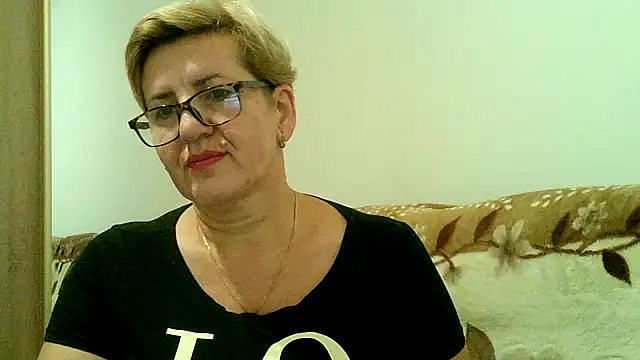 Snapshot of Dana4921 chatting on October 28, 5:59 pm Dana4921 online show from October 28, 5:59 pm