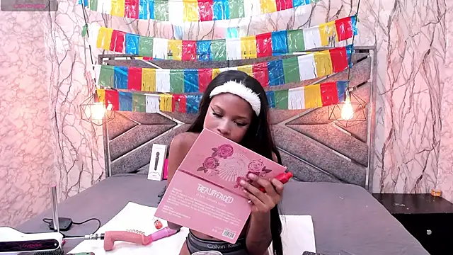SASHA BROWNIE   online show from June 21, 11:57 am