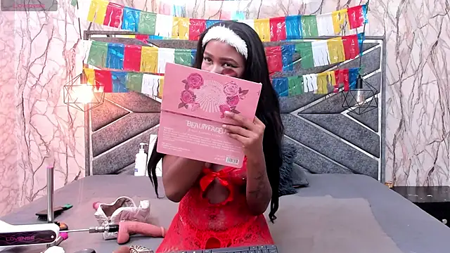 SASHA BROWNIE   online show from June 26, 11:58 am