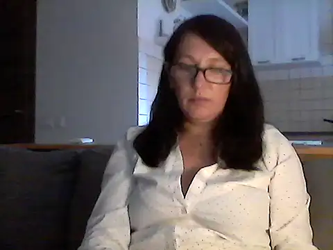 Elena48324 online show from September 26, 11:14 am