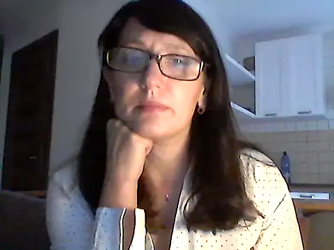 Elena48324 online show from October 10, 11:09 am