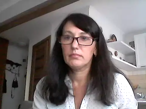 Elena48324 online show from November 4, 1:43 pm