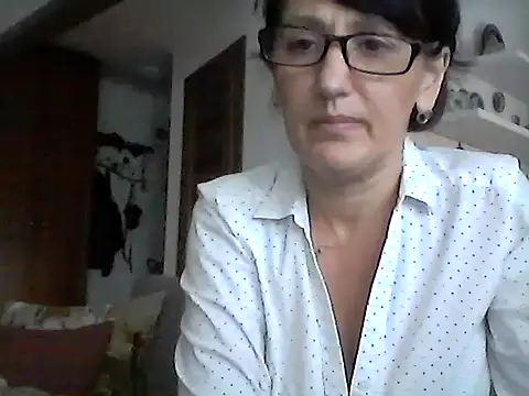 Elena48324 online show from December 5, 12:25 pm