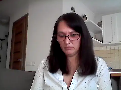 Snapshot of Elena48324 chatting on April 30, 5:08 pm Elena48324 online show from April 30, 5:08 pm