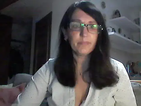 Snapshot of Elena48324 chatting on May 11, 5:43 pm Elena48324 online show from May 11, 5:43 pm