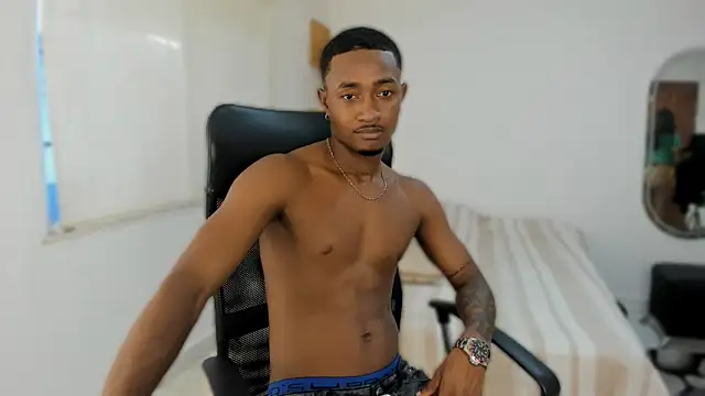 Snapshot of AbonySex69 chatting on September 25, 7:17 pm AbonySex69 online show from September 25, 7:17 pm