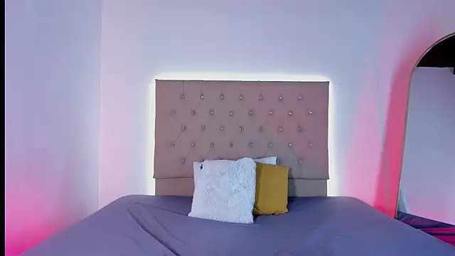 Zafiro  Brown online show from September 20, 11:22 am