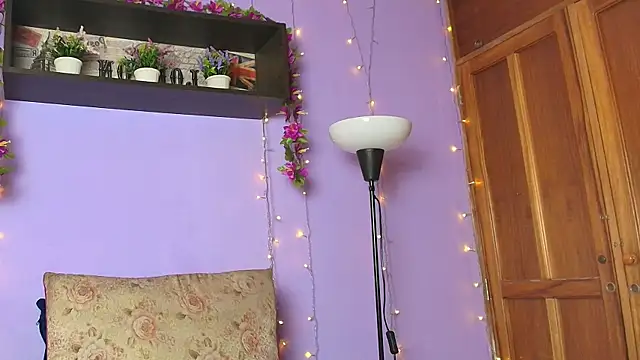 Dafne Mel online show from October 30, 12:39 pm