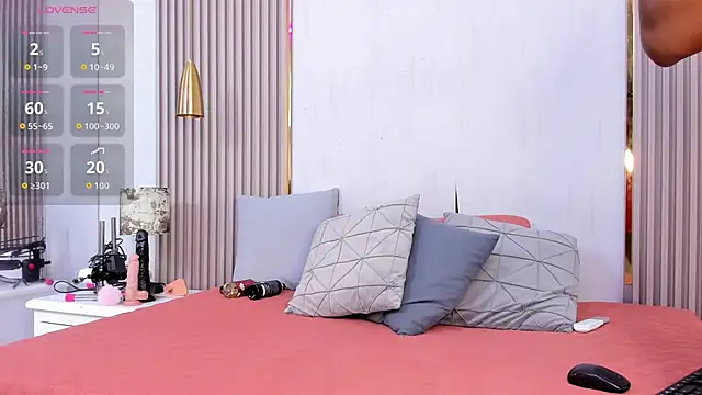 Snapshot of Skylar_Smith_ chatting on October 21, 12:39 pm Skylar Smith online show from October 21, 12:39 pm