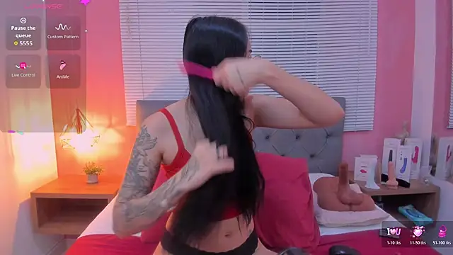 01 ashley online show from June 10, 12:37 pm