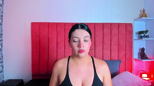 ashley Olsen online show from November 5, 3:06 am