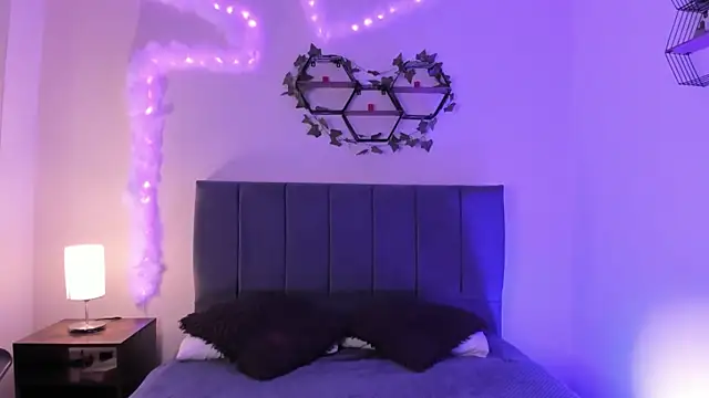 Snapshot of Ambar_gh1 chatting on October 7, 7:33 pm Ambar gh1 online show from October 7, 7:33 pm