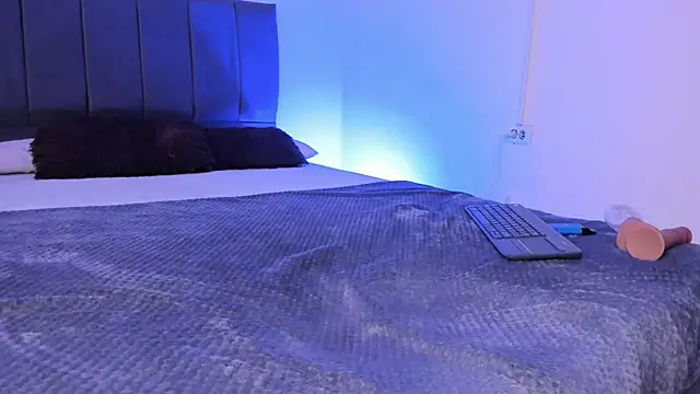 Snapshot of Ambar_gh1 chatting on October 31, 7:37 pm Ambar gh1 online show from October 31, 7:37 pm