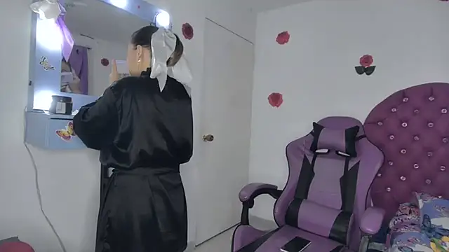 soffy rosses online show from March 3, 1:56 am