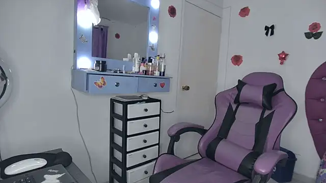 soffy rosses online show from June 15, 2:03 am