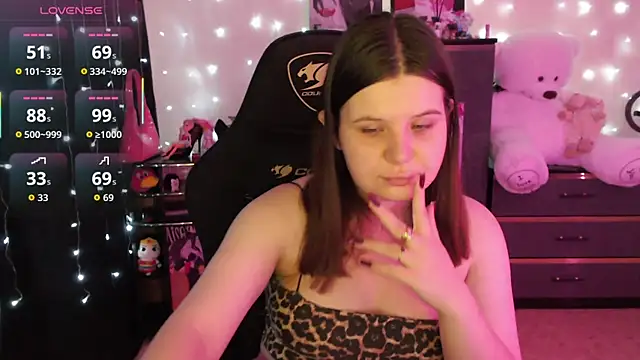 AmyVibess online show from September 25, 8:01 pm