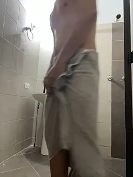 Snapshot of Luke_Stone chatting on September 23, 1:47 pm Luke Stone online show from September 23, 1:47 pm