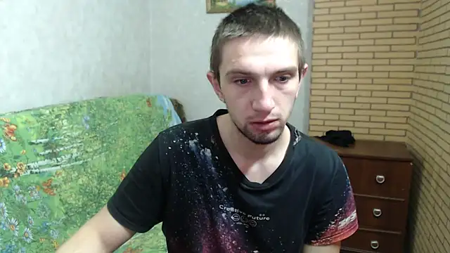 Snapshot of Alexilon chatting on December 20, 9:27 am Alexilon online show from December 20, 9:27 am