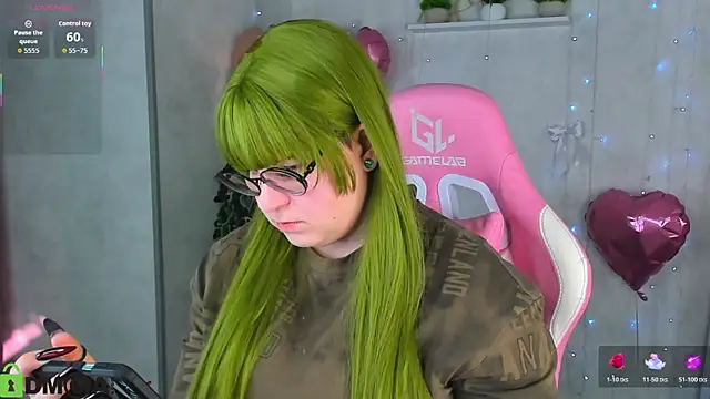 Michelle Wilsson online show from February 26, 7:40 am