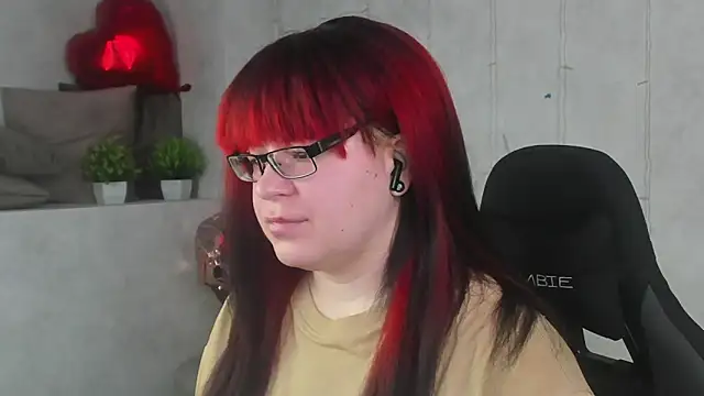 Michelle Wilsson online show from March 27, 7:47 am