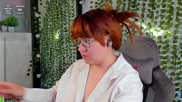 Snapshot of Michelle_Wilsson chatting on July 28, 12:48 pm Michelle Wilsson online show from July 28, 12:48 pm