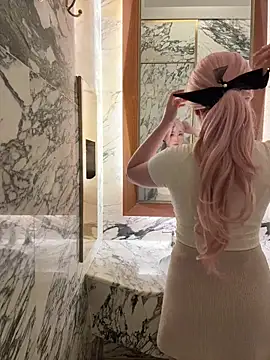 winter11 online show from September 20, 6:47 am