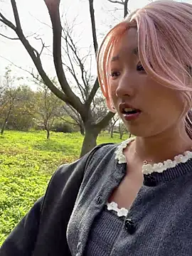 winter11 online show from November 6, 3:18 am