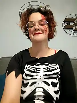 Snapshot of DadoTigresse chatting on October 31, 8:21 pm DadoTigresse online show from October 31, 8:21 pm