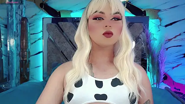kushina uzumaki75 online show from June 24, 4:33 am