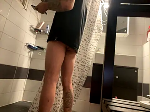 Tholel420 online show from November 24, 8:41 pm