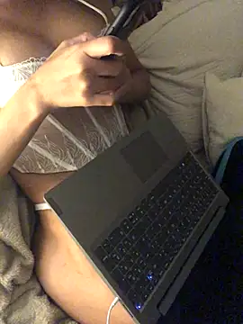 MusaAyla online show from November 29, 1:30 am