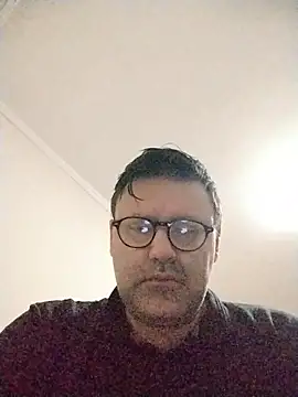 Snapshot of LeoMaduroSP chatting on October 27, 12:31 pm LeoMaduroSP online show from October 27, 12:31 pm