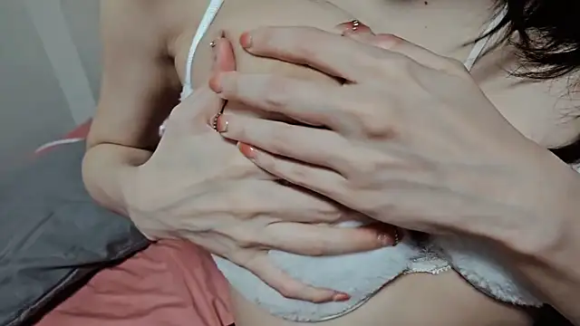 hinata chan3 online show from January 11, 11:59 am