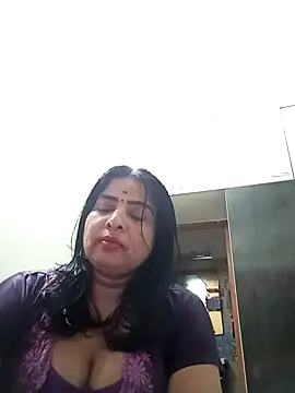 Snapshot of srimasrima chatting on October 23, 12:21 am srimasrima online show from October 23, 12:21 am