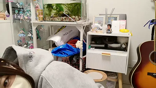 Snapshot of chii_chan_o0 chatting on January 9, 10:07 am chii chan o0 online show from January 9, 10:07 am