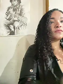 ivonne diaz1 online show from June 8, 6:08 pm