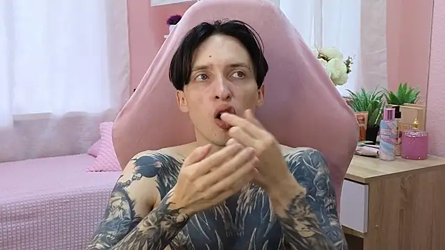 Martin Jin online show from October 4, 9:07 am