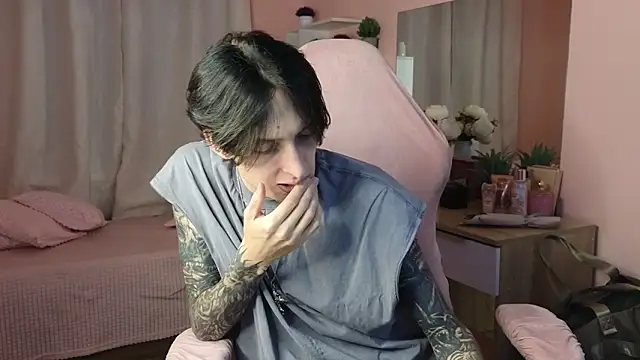 Martin Jin online show from October 17, 1:14 pm